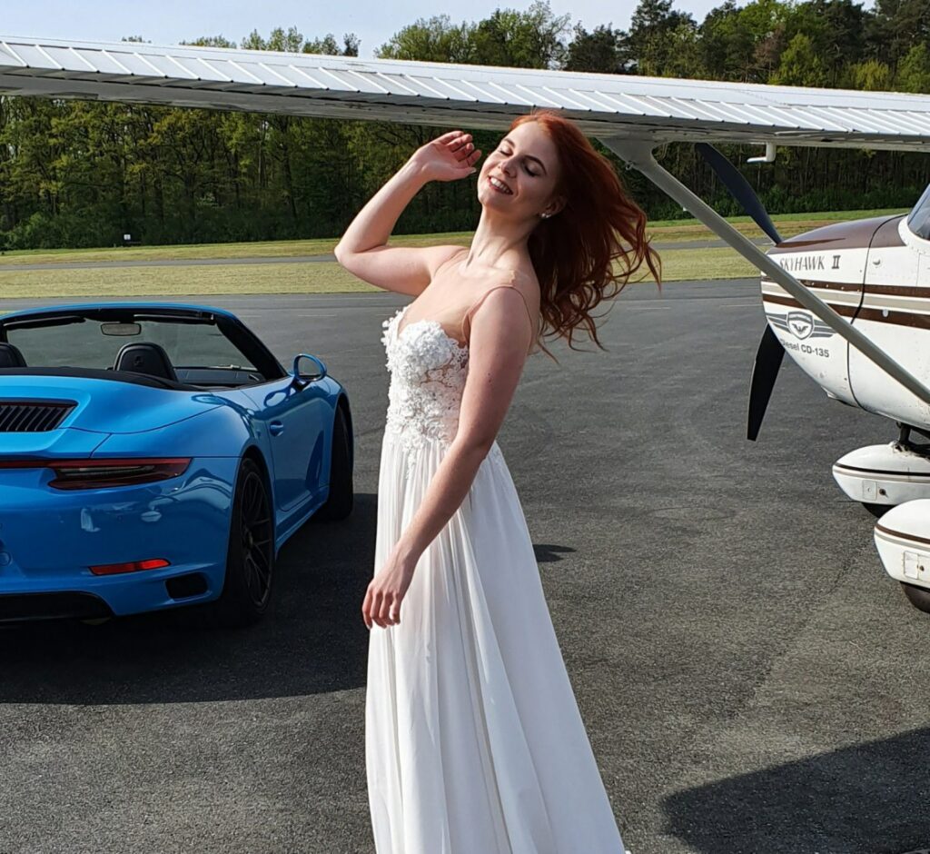 Das halb-transparente Oberteil sichert den perfekten Halt, ist aber in den meisten Momenten so gut wie unsichtbar.